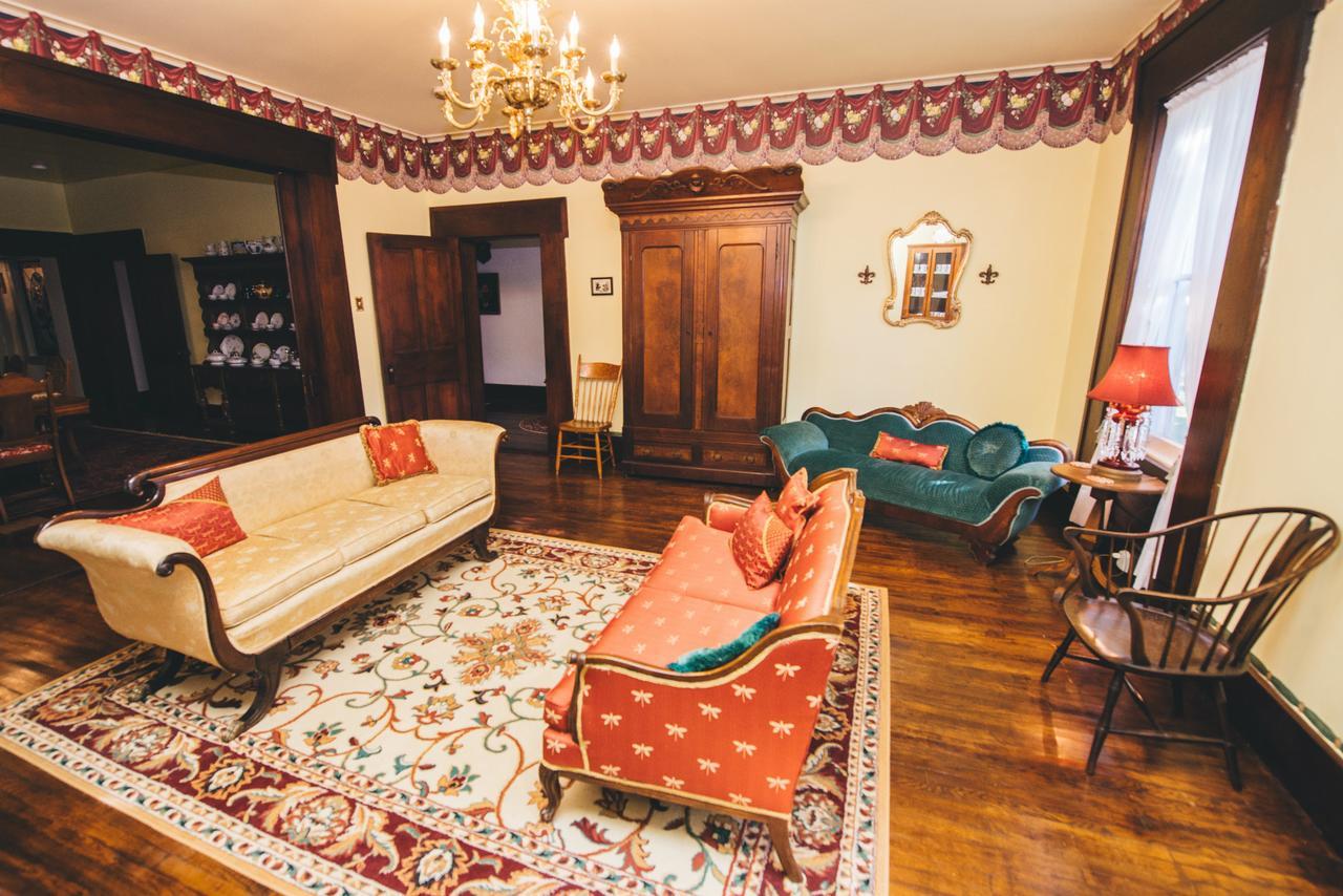 Old Caledonian Bed & Breakfast エクステリア 写真