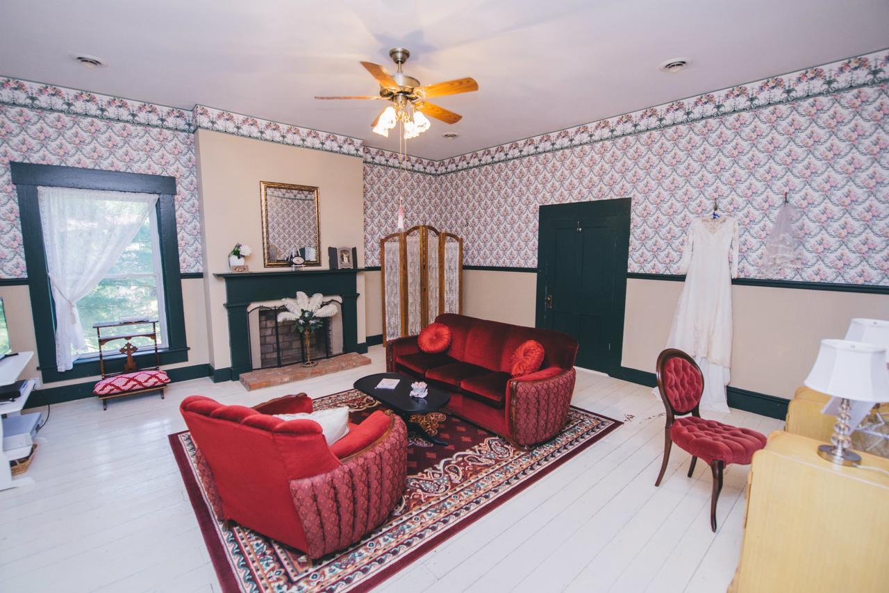 Old Caledonian Bed & Breakfast エクステリア 写真